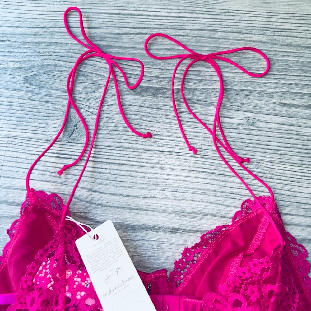 💕🍋For Love & Lemons Fuchsia Lace Mini Dress Victoria Secret Small NWT🎀 - Picture 10 of 14